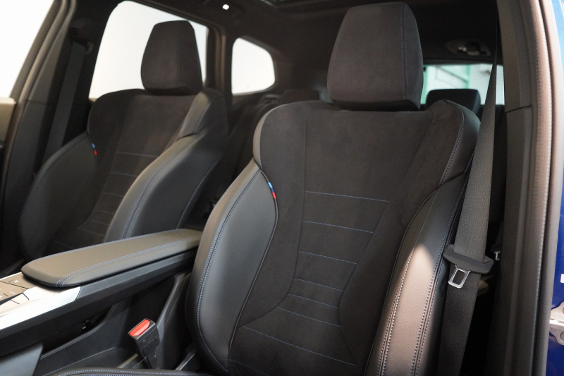 BMW X1 xDrive 20d M Sport ワンオーナー パノラマガラスサンルーフ 禁煙車 中古車 中古車