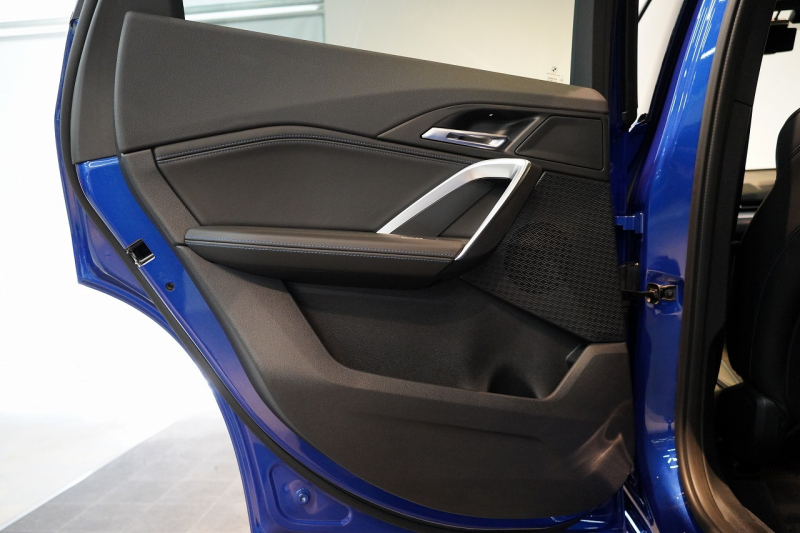 BMW X1 xDrive 20d M Sport ワンオーナー パノラマガラスサンルーフ 禁煙車 中古車 中古車