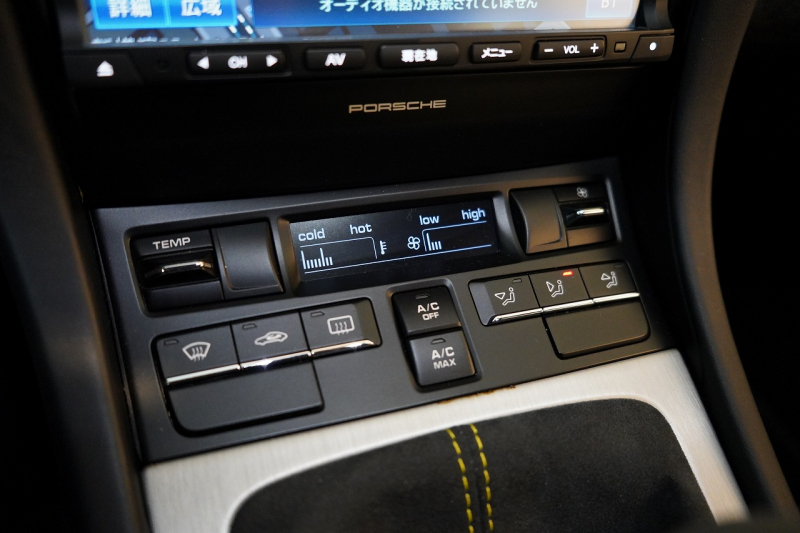 ポルシェ ケイマン(Type981) GT4 6MT 左H スポーツクロノ スポーツエグゾースト レザーインテリア/イエローステッチ 中古車 中古車