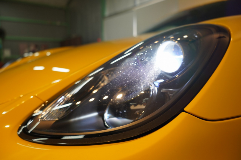 ポルシェ ケイマン(Type981) GT4 6MT 左H スポーツクロノ スポーツエグゾースト レザーインテリア/イエローステッチ 中古車 中古車