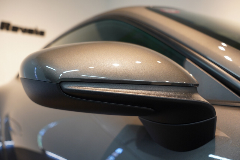 ポルシェ 911(Type992) GT3 Touring Package 6MT 左H ワンオーナー OP491 クロノ PCCB Fリフト カーボンルーフ レザーインテリア 中古車 中古車