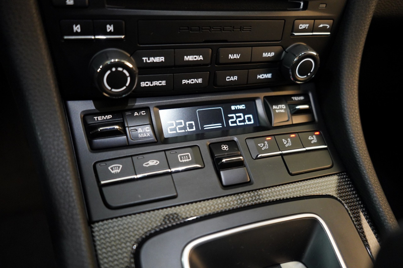 ポルシェ 911(Type991.2) GT3RS PDK 左H 延長保証2026年3月5日迄 PCCB クラブスポーツPKG スポーツクロノPKG LEDヘッドライト Fリフト 中古車 中古車