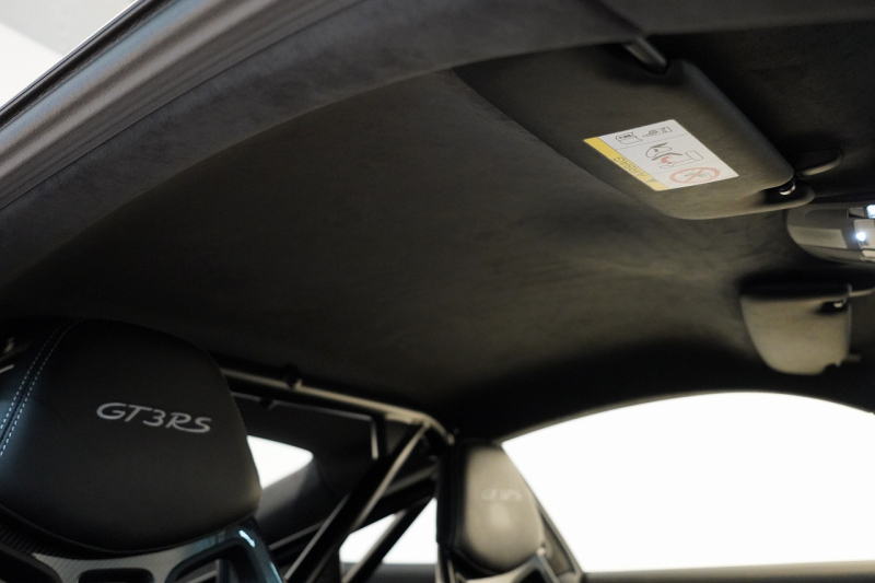 ポルシェ 911(Type991.2) GT3RS PDK 左H 延長保証2026年3月5日迄 PCCB クラブスポーツPKG スポーツクロノPKG LEDヘッドライト Fリフト 中古車 中古車