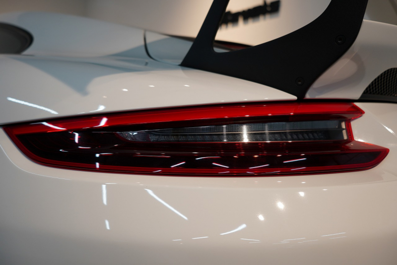 ポルシェ 911(Type991.2) GT3RS PDK 左H 延長保証2026年3月5日迄 PCCB クラブスポーツPKG スポーツクロノPKG LEDヘッドライト Fリフト 中古車 中古車