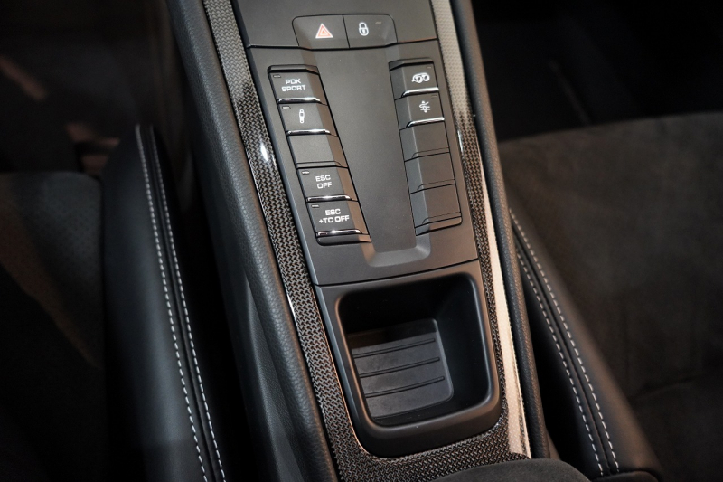 ポルシェ 911(Type991.2) GT3RS PDK 左H 延長保証2026年3月5日迄 PCCB クラブスポーツPKG スポーツクロノPKG LEDヘッドライト Fリフト 中古車 中古車