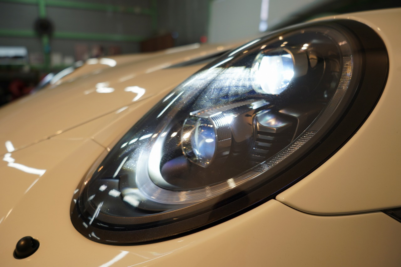 ポルシェ 911(Type991.2) GT3RS PDK 左H 延長保証2026年3月5日迄 PCCB クラブスポーツPKG スポーツクロノPKG LEDヘッドライト Fリフト 中古車 中古車