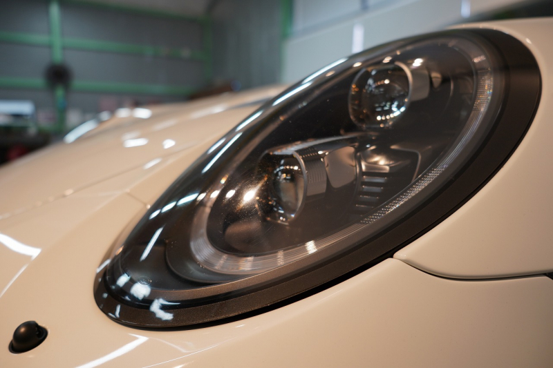 ポルシェ 911(Type991.2) GT3RS PDK 左H 延長保証2026年3月5日迄 PCCB クラブスポーツPKG スポーツクロノPKG LEDヘッドライト Fリフト 中古車 中古車