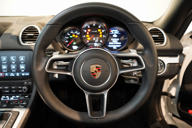 ポルシェ 718 ボクスター PDK 延長保証令和7年10月迄 スポーツエグゾースト 20インチカレラクラシック ティンテッドテール 中古車 中古車