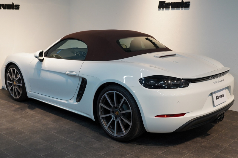 ポルシェ 718 ボクスター PDK 延長保証令和7年10月迄 スポーツエグゾースト 20インチカレラクラシック ティンテッドテール 中古車 中古車