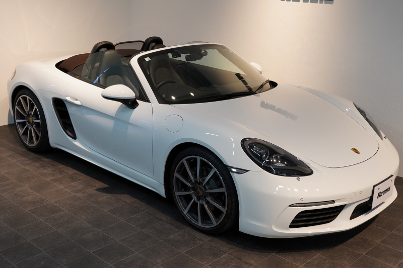 ポルシェ 718 ボクスター PDK 延長保証令和7年10月迄 スポーツエグゾースト 20インチカレラクラシック ティンテッドテール 中古車 中古車