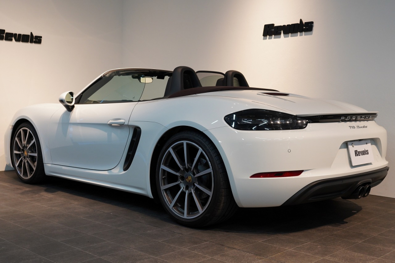 ポルシェ 718 ボクスター PDK 延長保証令和7年10月迄 スポーツエグゾースト 20インチカレラクラシック ティンテッドテール 中古車 中古車