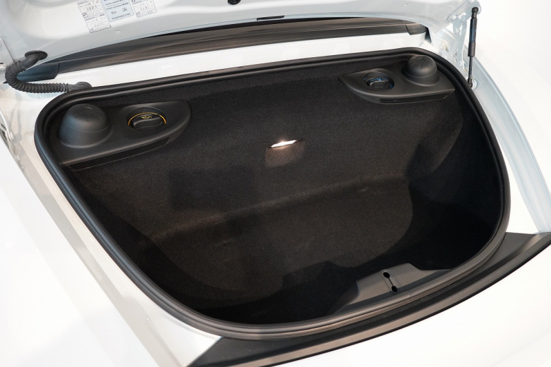 ポルシェ 718 ボクスター PDK 延長保証令和7年10月迄 スポーツエグゾースト 20インチカレラクラシック ティンテッドテール 中古車 中古車