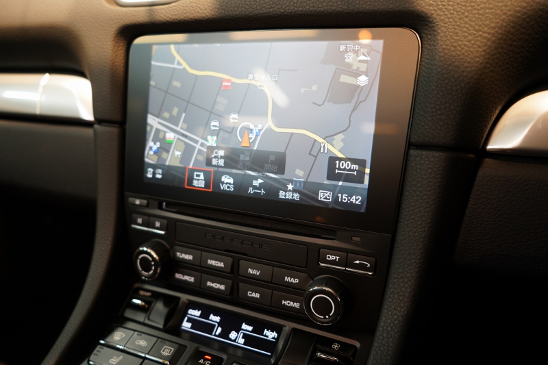 ポルシェ 718 ボクスター PDK 延長保証令和7年10月迄 スポーツエグゾースト 20インチカレラクラシック ティンテッドテール 中古車 中古車