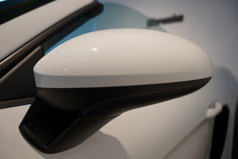 ポルシェ 718 ボクスター PDK 延長保証令和7年10月迄 スポーツエグゾースト 20インチカレラクラシック ティンテッドテール 中古車 中古車