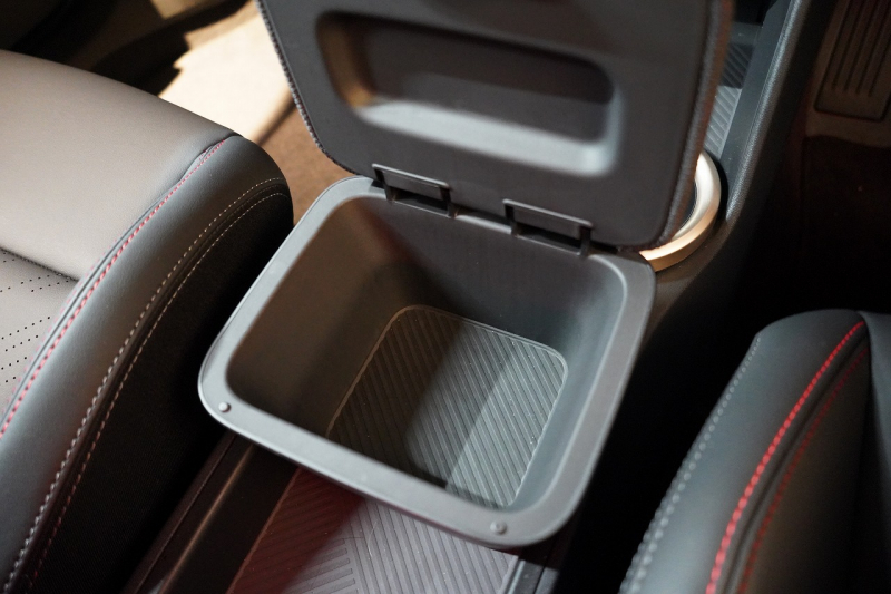 MINI(ミニ) ミニカントリーマン ALL4 JOHN COOPER WORKS TRIM ワンオーナー レジェンドグレー パフォーマンスブレーキ レッドスポーツストライプデカール 中古車 中古車