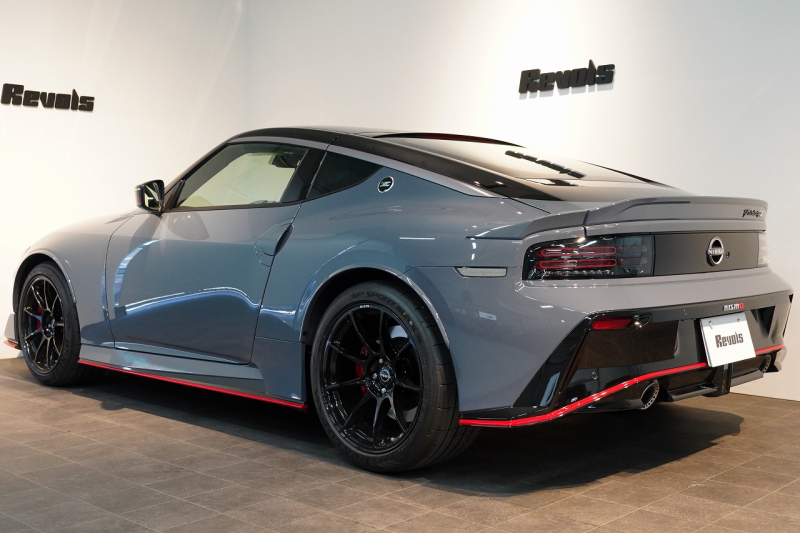 日産 フェアレディZ NISMO ワンオーナー 登録済未使用車 ステルスグレー×スーパーブラック NISMO専用装備 保証継承令和10年1月迄  中古車