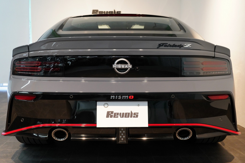 日産 フェアレディZ NISMO ワンオーナー 登録済未使用車 ステルスグレー×スーパーブラック NISMO専用装備 保証継承令和10年1月迄  中古車