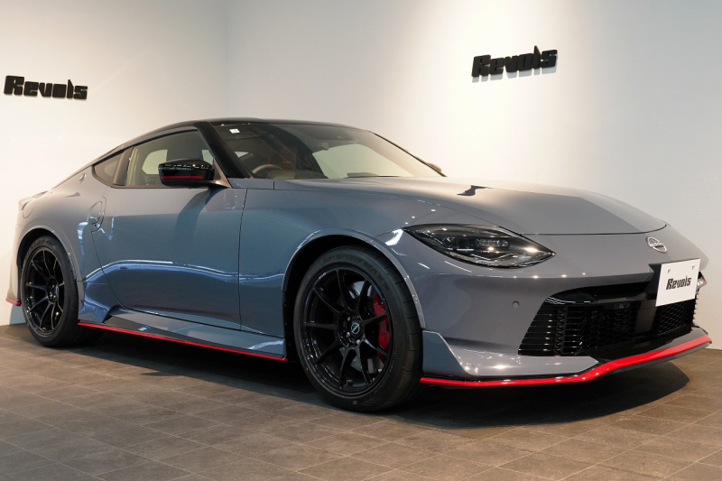 日産 フェアレディZ NISMO ワンオーナー 登録済未使用車 ステルスグレー×スーパーブラック NISMO専用装備 保証継承令和10年1月迄  中古車