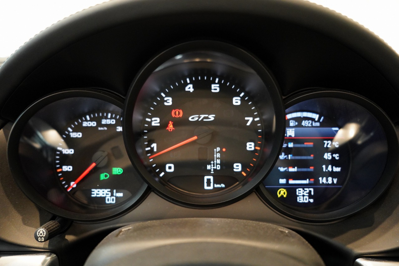 ポルシェ ボクスター(Type981) GTS PDK スポーツクロノ スポーツエグゾースト レザーインテリア 中古車 中古車