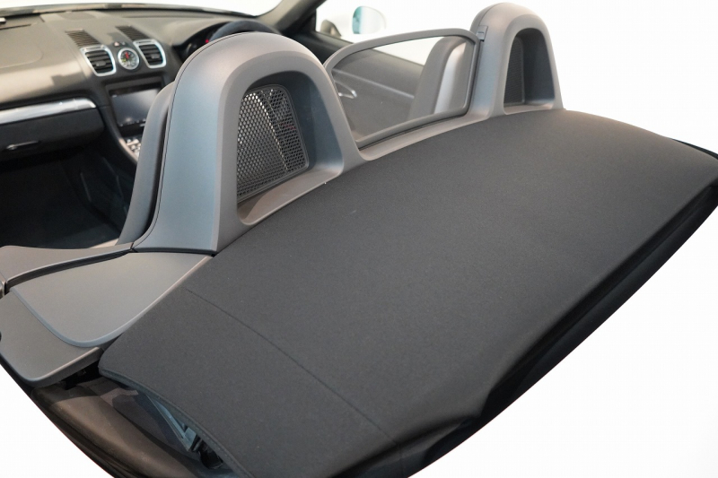 ポルシェ ボクスター(Type981) GTS PDK スポーツクロノ スポーツエグゾースト レザーインテリア 中古車 中古車