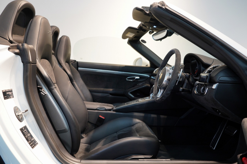 ポルシェ ボクスター(Type981) GTS PDK スポーツクロノ スポーツエグゾースト レザーインテリア 中古車 中古車