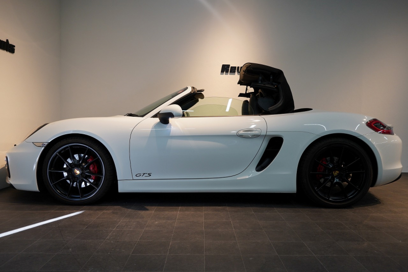 ポルシェ ボクスター(Type981) GTS PDK スポーツクロノ スポーツエグゾースト レザーインテリア 中古車 中古車