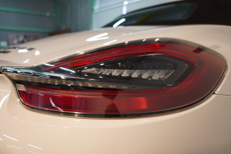 ポルシェ ボクスター(Type981) GTS PDK スポーツクロノ スポーツエグゾースト レザーインテリア 中古車 中古車