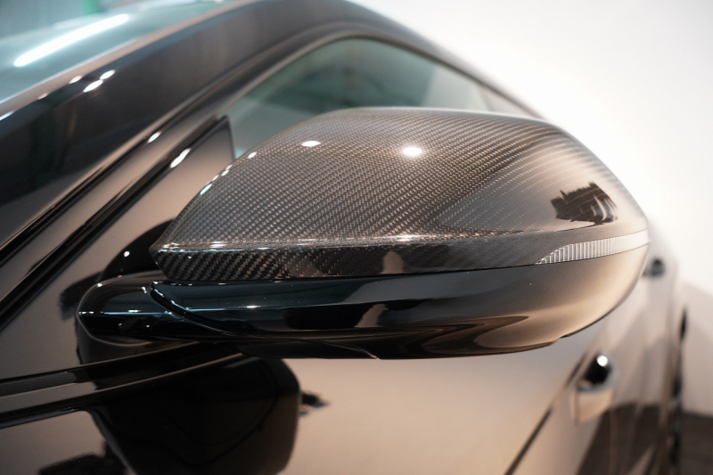 ランボルギーニ ウルス ベースグレード 左H カーボンエクステリア&インテリア パノラマルーフ Bang&Olufsen 中古車 中古車