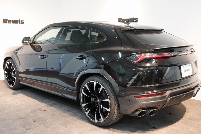 ランボルギーニ ウルス ベースグレード 左H カーボンエクステリア&インテリア パノラマルーフ Bang&Olufsen 中古車 中古車