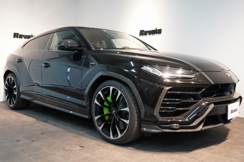 ランボルギーニ ウルス ベースグレード 左H カーボンエクステリア＆インテリア パノラマルーフ Bang＆Olufsen 中古車