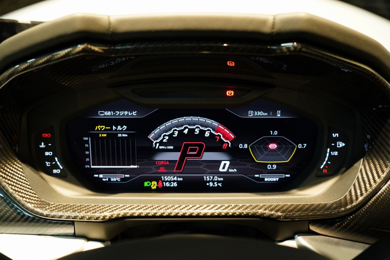 ランボルギーニ ウルス ベースグレード 左H カーボンエクステリア&インテリア パノラマルーフ Bang&Olufsen 中古車 中古車