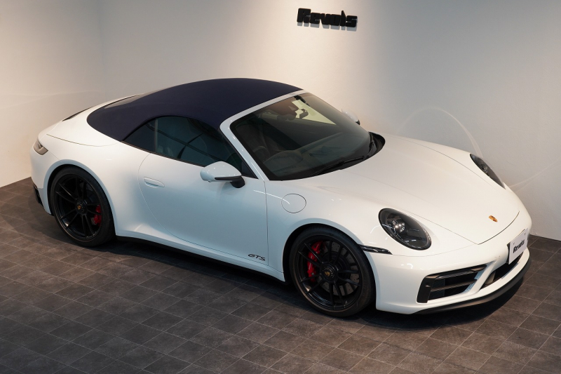 ポルシェ 911(Type992) Carrera GTS Cabriolet オールレザーインテリア（グラファイトブルー） ベンチレーション  中古車