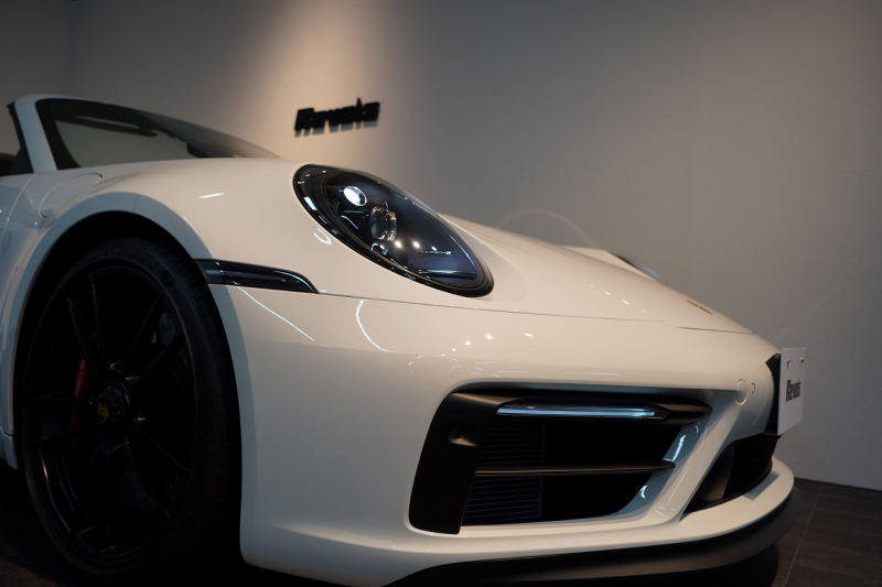 ポルシェ 911(Type992) Carrera GTS Cabriolet オールレザーインテリア（グラファイトブルー） ベンチレーション  中古車