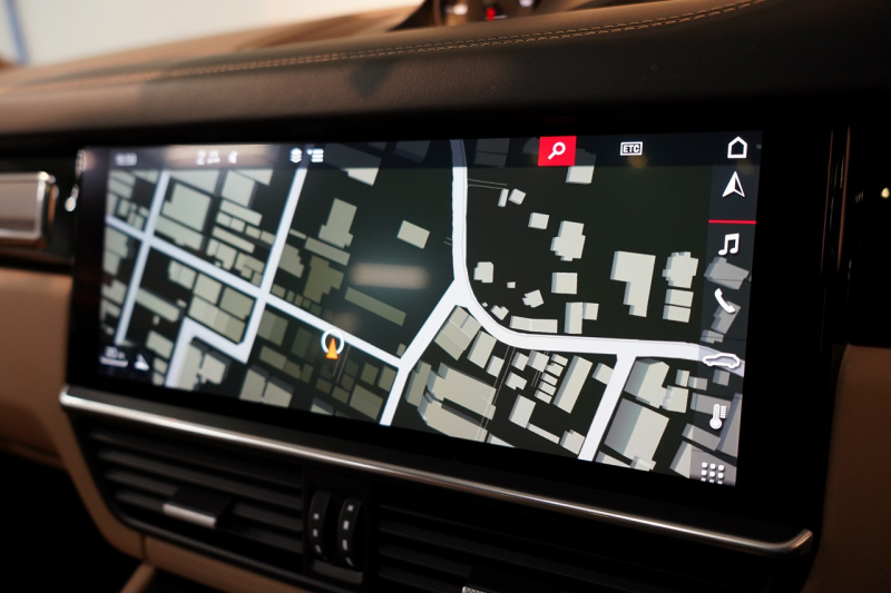 ポルシェ カイエンクーペ Turbo Tiptronic-S 延長保証2025年11月迄 PSMP付 PCSB ツートンレザーインテリア スポーツエグゾースト マトリクスLED 中古車 中古車