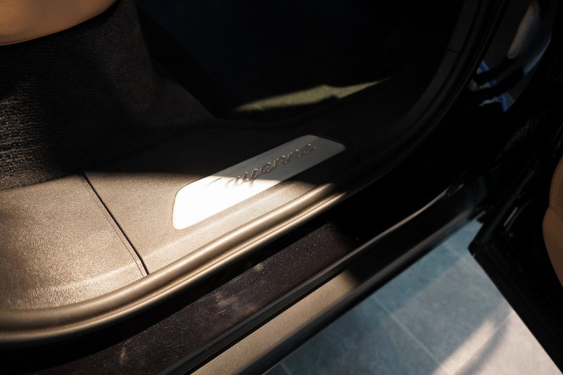 ポルシェ カイエンクーペ Turbo Tiptronic-S 延長保証2025年11月迄 PSMP付 PCSB ツートンレザーインテリア スポーツエグゾースト マトリクスLED 中古車 中古車