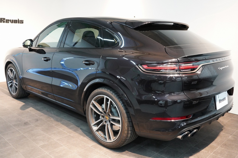 ポルシェ カイエンクーペ Turbo Tiptronic-S 延長保証2025年11月迄 PSMP付 PCSB ツートンレザーインテリア スポーツエグゾースト マトリクスLED 中古車 中古車