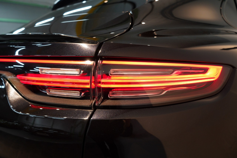 ポルシェ カイエンクーペ Turbo Tiptronic-S 延長保証2025年11月迄 PSMP付 PCSB ツートンレザーインテリア スポーツエグゾースト マトリクスLED 中古車 中古車