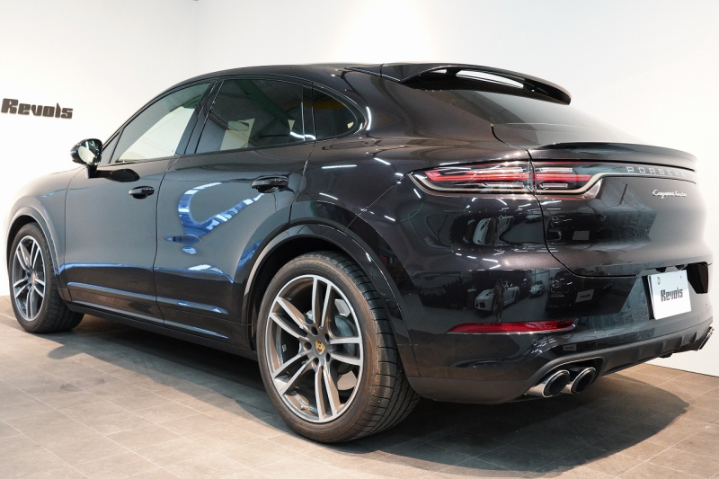 ポルシェ カイエンクーペ Turbo Tiptronic-S 延長保証2025年11月迄 PSMP付 PCSB ツートンレザーインテリア スポーツエグゾースト マトリクスLED 中古車 中古車