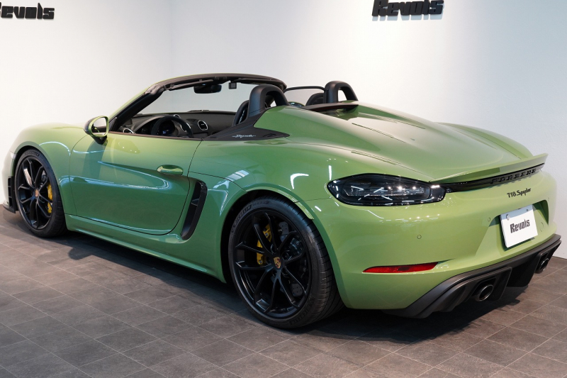 ポルシェ 718スパイダー 6MT ワンオーナー 左H PTSカラー/オリーブグリーン PCCB レザーインテリア 中古車 中古車