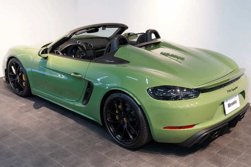 ポルシェ 718スパイダー 6MT ワンオーナー 左H PTSカラー/オリーブグリーン PCCB レザーインテリア 中古車 中古車