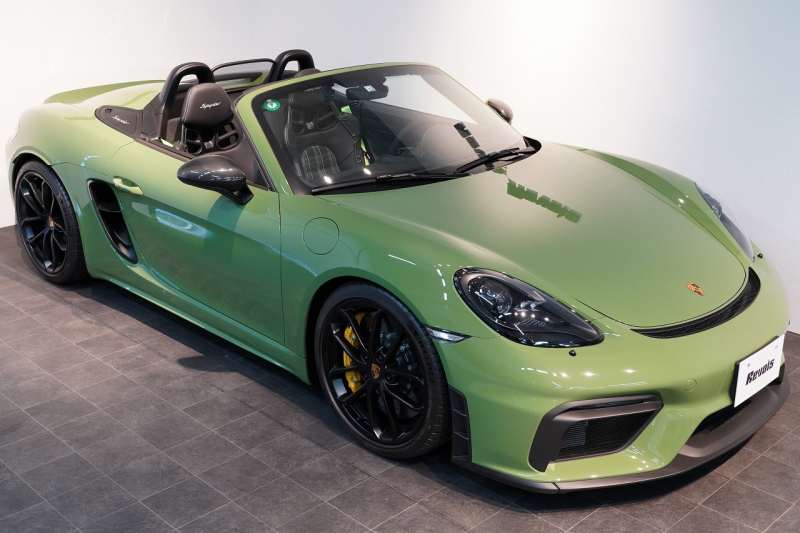 ポルシェ 718スパイダー 6MT ワンオーナー 左H PTSカラー/オリーブグリーン PCCB レザーインテリア 中古車 中古車