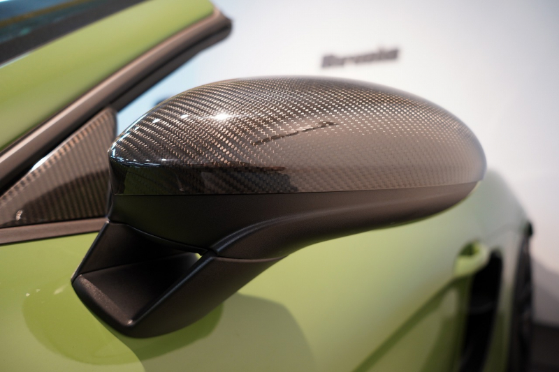 ポルシェ 718スパイダー 6MT ワンオーナー 左H PTSカラー/オリーブグリーン PCCB レザーインテリア 中古車 中古車