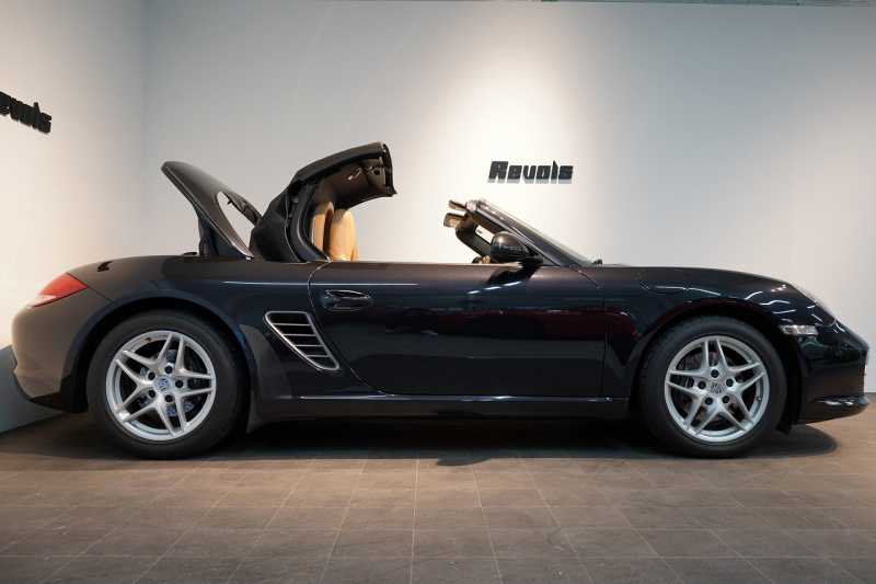 ポルシェ ボクスター(Type987) PDK 後期モデル 左H スポーツクロノ バサルトブラック PC入庫歴17回 中古車 中古車