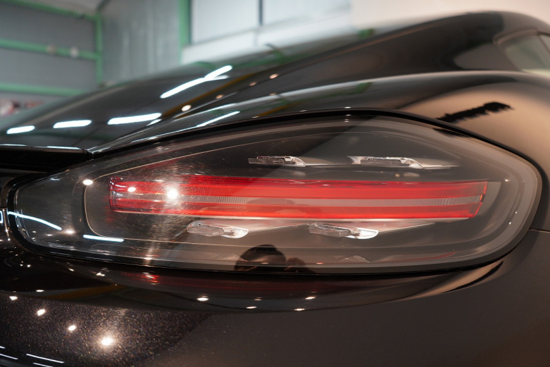 ポルシェ 718 ケイマン S PDK スポクロ スポエグ レザーインテリア×Sport-Tex PDLS+付LEDヘッドライト 中古車 中古車