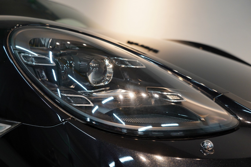 ポルシェ 718 ケイマン S PDK スポクロ スポエグ レザーインテリア×Sport-Tex PDLS+付LEDヘッドライト 中古車 中古車