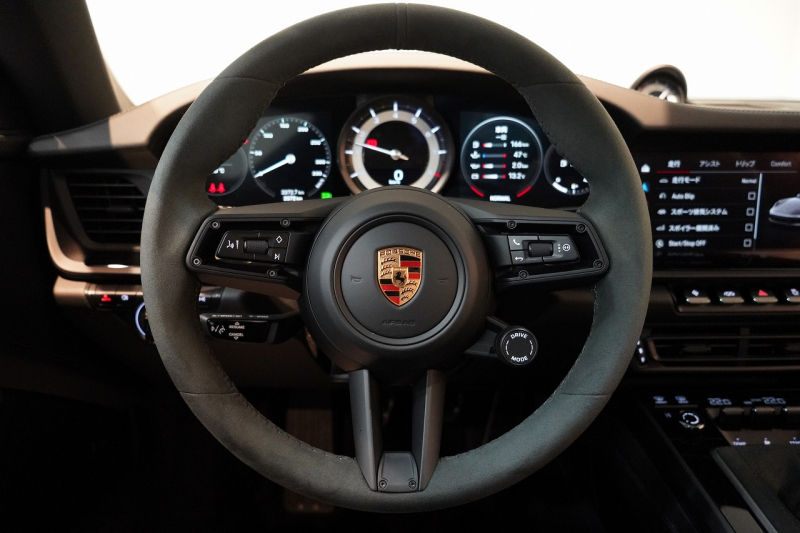 ポルシェ 911(Type992) Carrera T 7MT ワンオーナー CarreraTインテリア スポーツデザイン マトリクスLED クレヨン 中古車 中古車