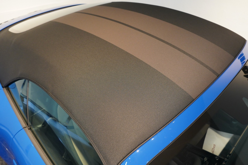 ポルシェ 911(Type992) Carrera Cabriolet PDK 後期モデル(Type992.2) ワンオーナー OP253 ルガーノブルー スポクロ スポエグ 20/21インチRSSpyderホイール 中古車 中古車