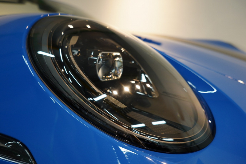 ポルシェ 911(Type992) Carrera Cabriolet PDK 後期モデル(Type992.2) ワンオーナー OP253 ルガーノブルー スポクロ スポエグ 20/21インチRSSpyderホイール 中古車 中古車