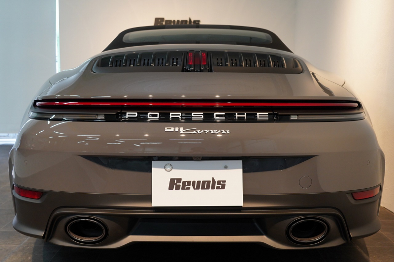 ポルシェ 911(Type992) Carrera Cabriolet 後期モデル(Type992.2) ワンオーナー OP432万 スポクロ スポエグ クラブレザー Fリフト 中古車 中古車