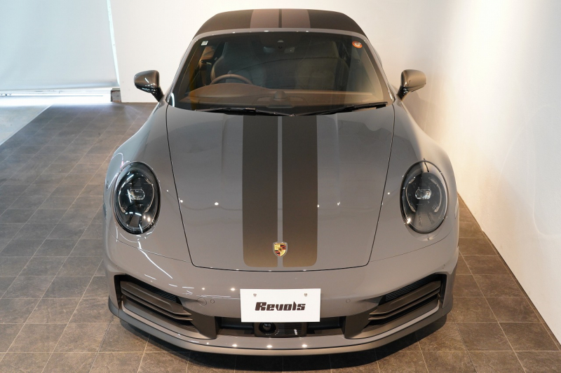 ポルシェ 911(Type992) Carrera Cabriolet 後期モデル(Type992.2) ワンオーナー OP432万 スポクロ スポエグ クラブレザー Fリフト 中古車 中古車